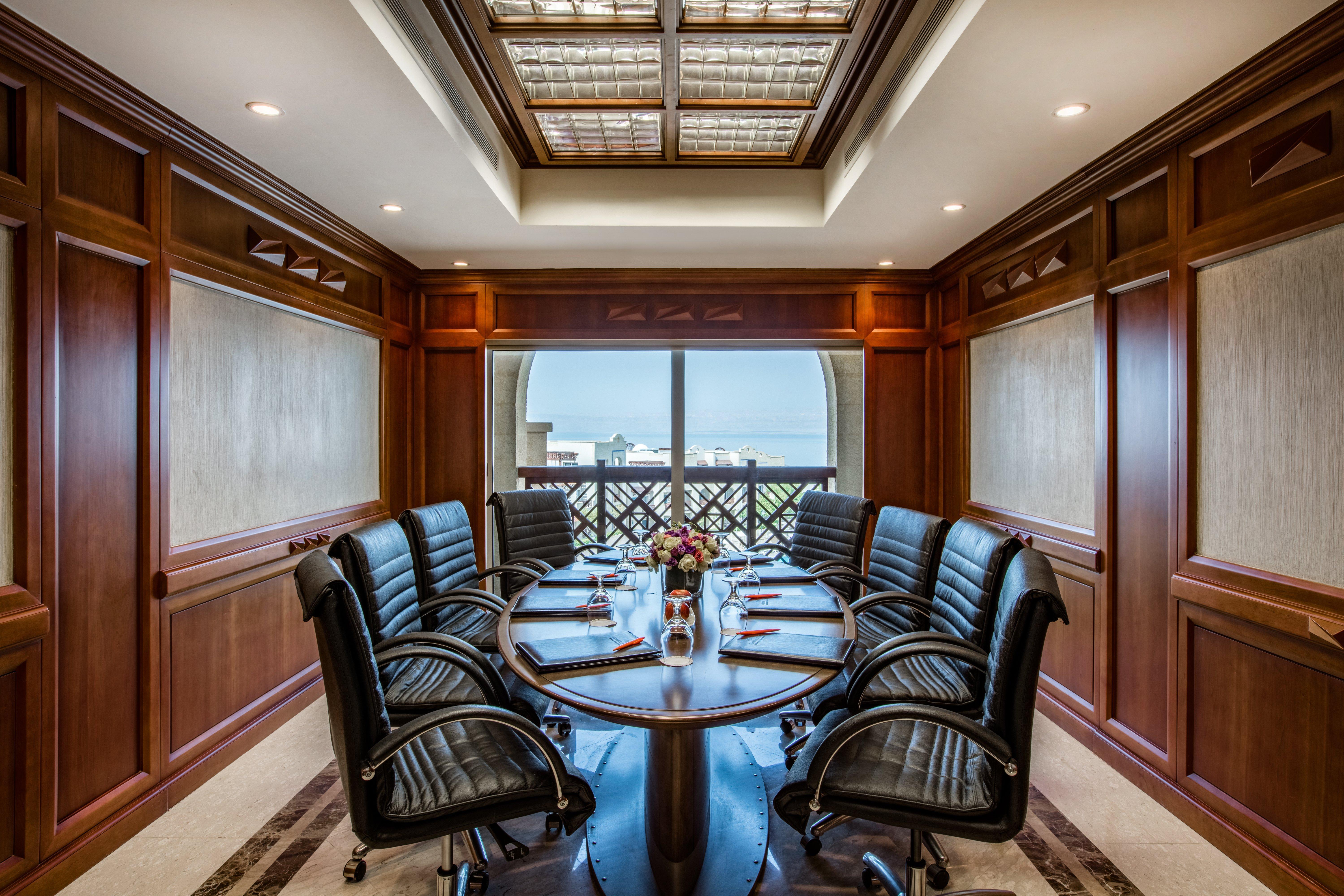 Crowne Plaza Jordan Dead Sea Resort & Spa By Ihg Sweimeh Luaran gambar Boardroom at the hotel